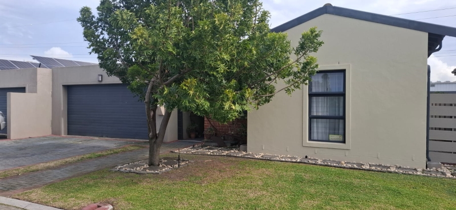 To Let 3 Bedroom Property for Rent in Sonkring Western Cape